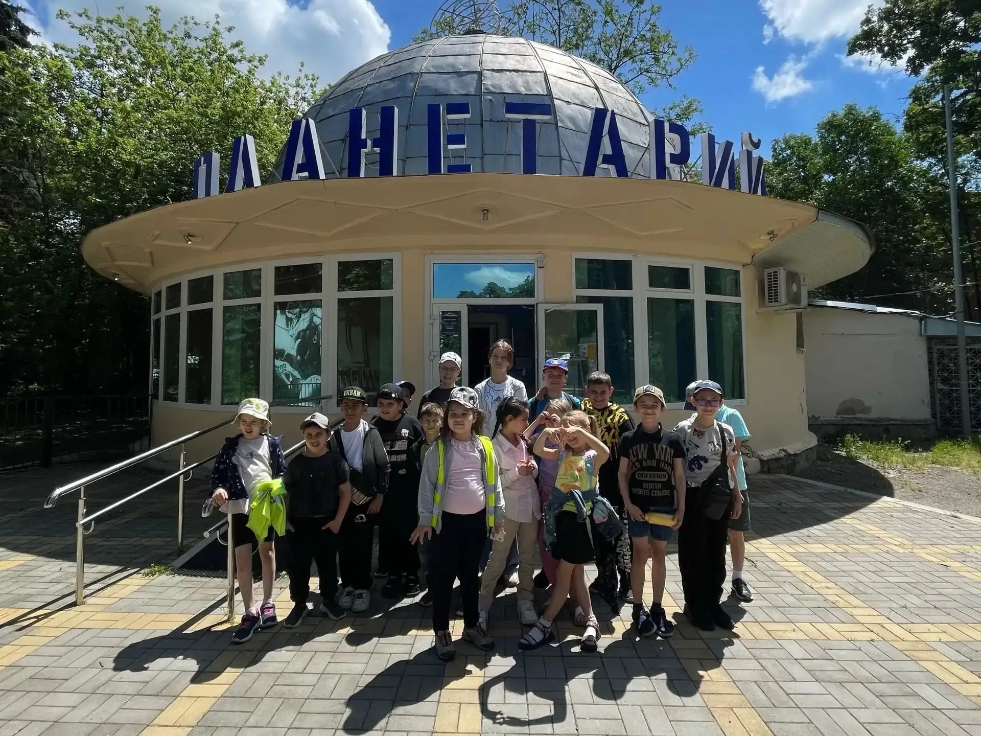 День 10 в нашем лагере. Космический понедельник.